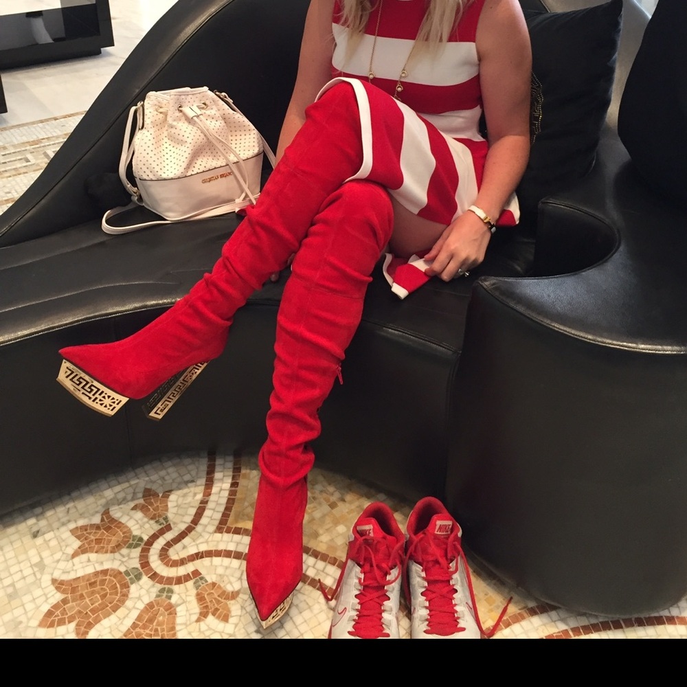 VERSACE HOLIDAY RED GREEK Over the knee boots suede 9.5 40 Gold shoes costume
